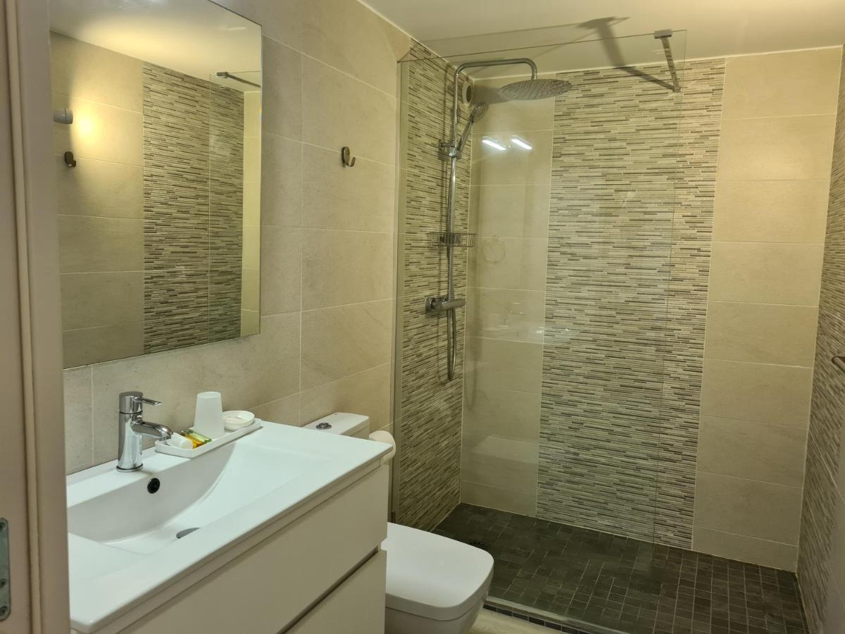 Appartement avec cuisine et grande piscine chauffée Hendaye Esterno foto