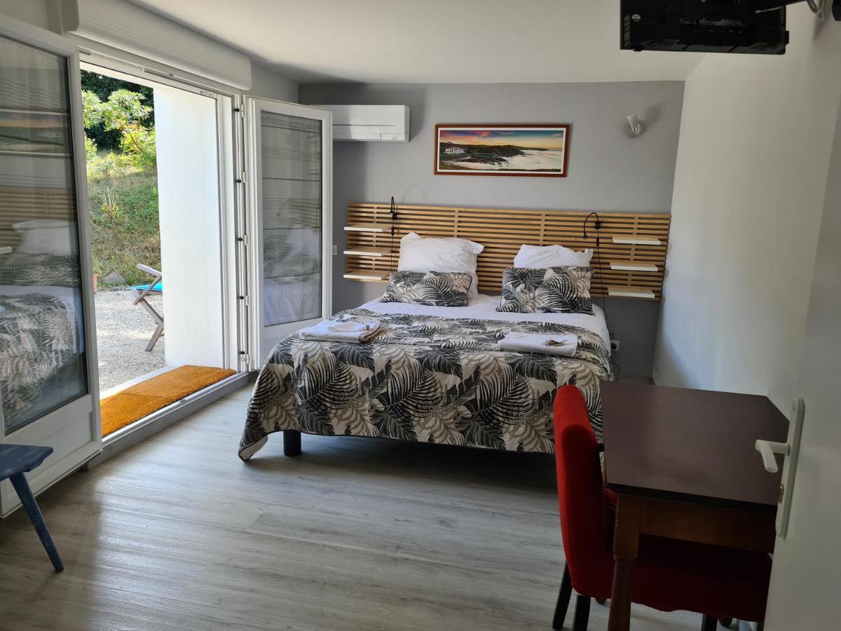 Appartement avec cuisine et grande piscine chauffée Hendaye Esterno foto