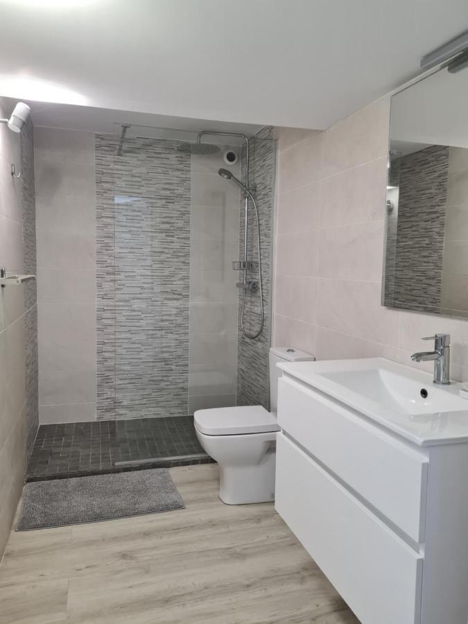 Appartement avec cuisine et grande piscine chauffée Hendaye Esterno foto